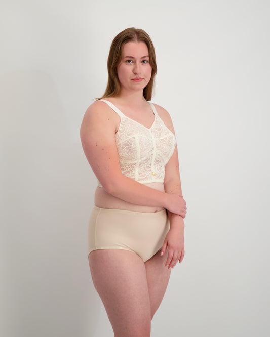 Lace of Grandeur Wirefree Longline Bra