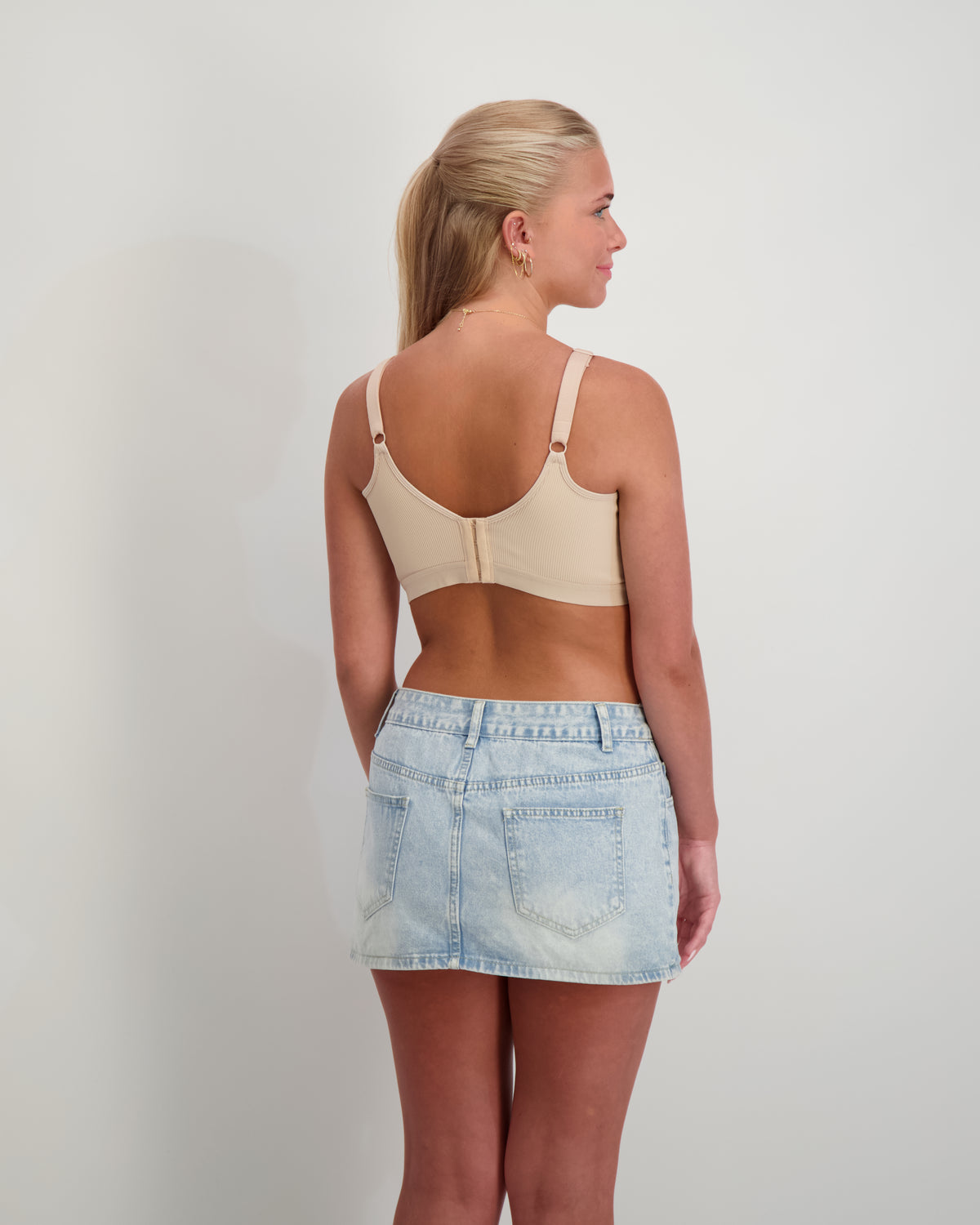 Chic Performance Wire-Free Shortline Bra