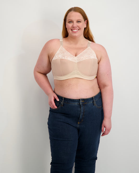 Kaye Larcky Bijou Minimizer Bra